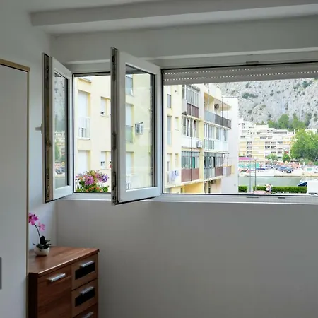 Kate * Omiš