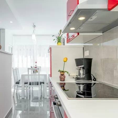 Kate Apartment Omis
